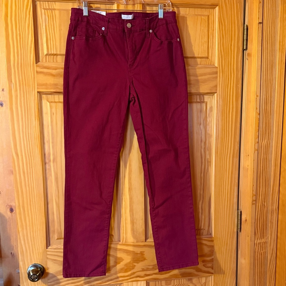 Crown & Ivy Red Wine Jeans NWT